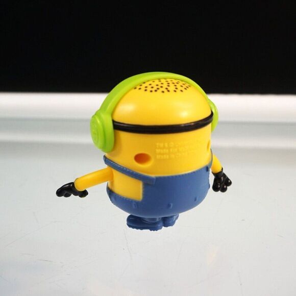 McDonalds Happy Meal Despicable Me 3 #3 Minion Toy 2017 Groovin Headphones Loose - Picture 3 of 6